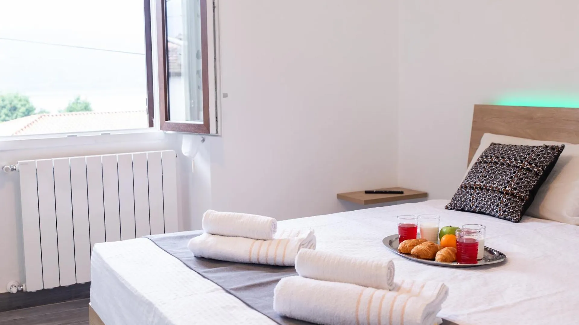 Lake Como - 3 Min Walk From Beach - New Flat For 6 Guests Abbadia Lariana 0*,